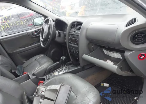 2003 Hyundai Santa Fe Gls/Lx from USA, damaged, VIN KM8SC73E03U550615